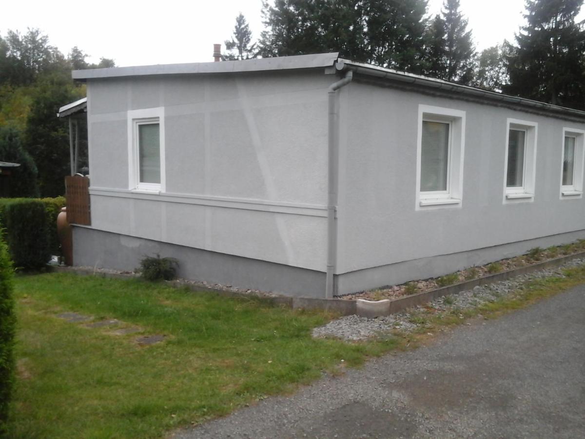 Bungalow Am Paulfeldteich Georgenthal/Thuringen Georgenthal  Екстериор снимка